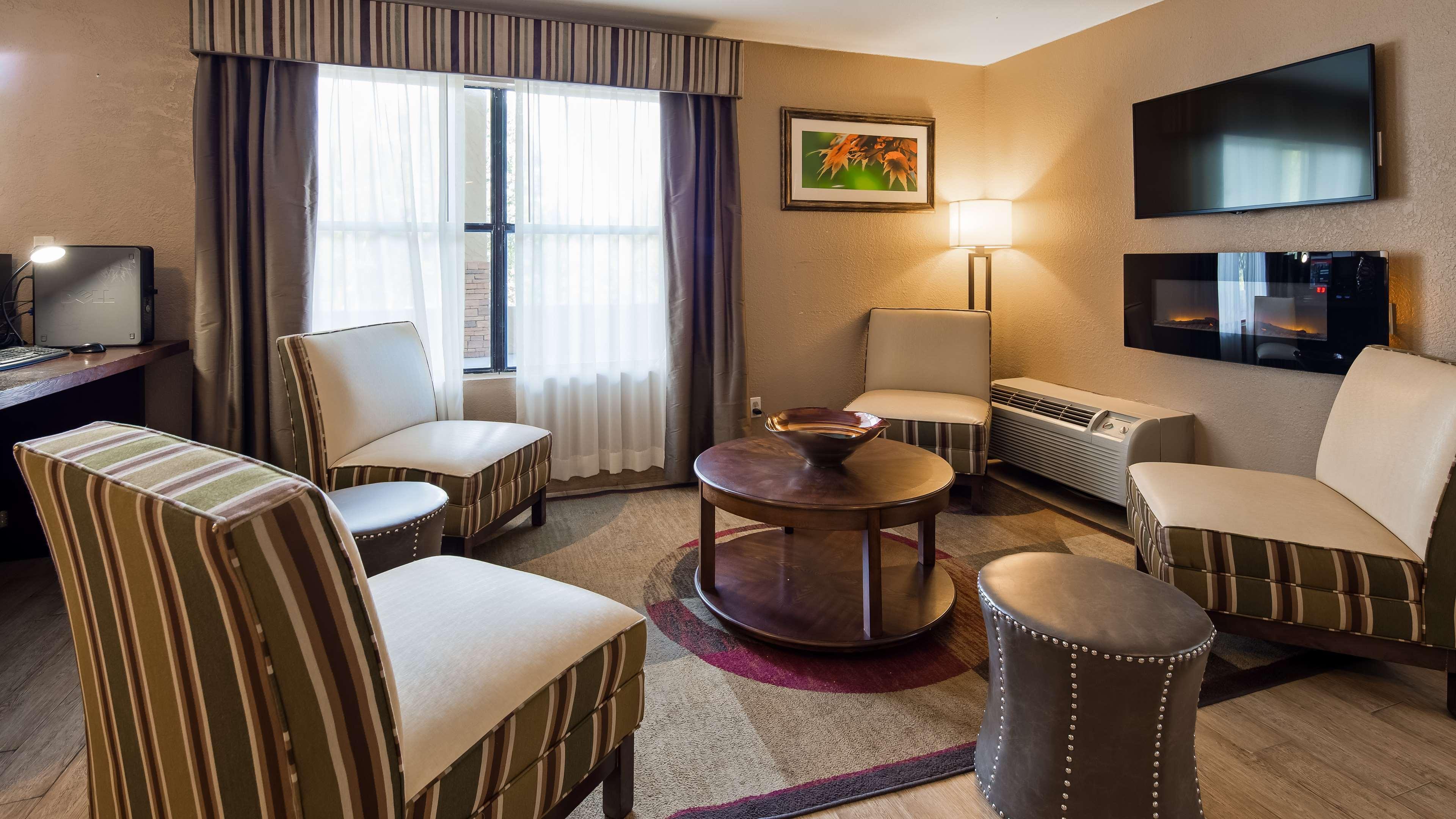 Best Western Pine Springs Inn Ruidoso Downs Exterior foto